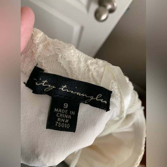 Strapless off white dress size 9 - Picture 9 of 9